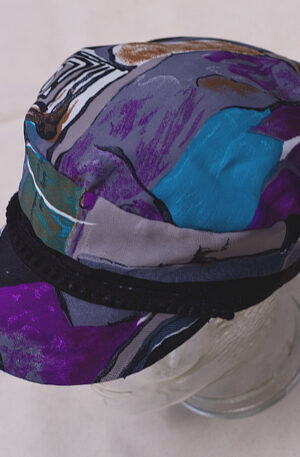 Upcycled reversible capretro